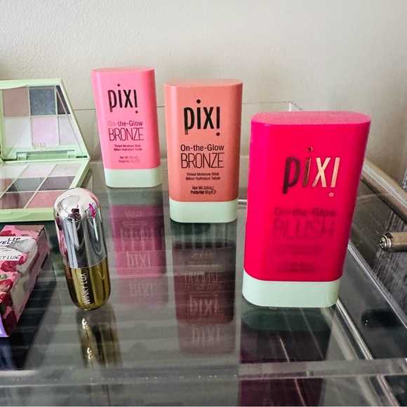 Pixi Beauty Make up bundle - Picture 8 of 10